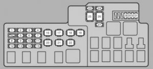 Lexus ES330 - fuse box - engine compartment